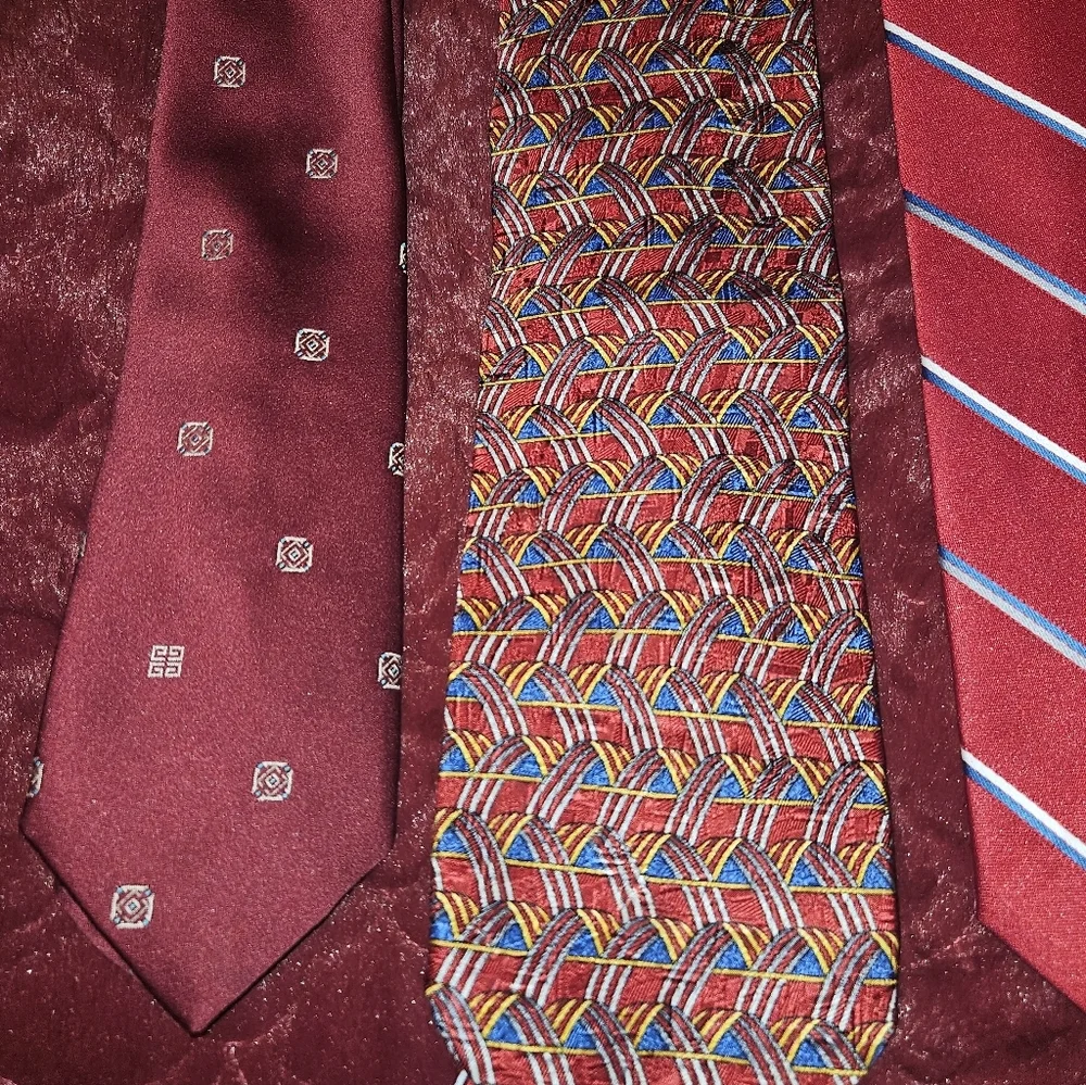 Lot Of 9 Designer Men Neck Ties YSL Ermenegildo Zegna Givenchy Oscar de la Renta